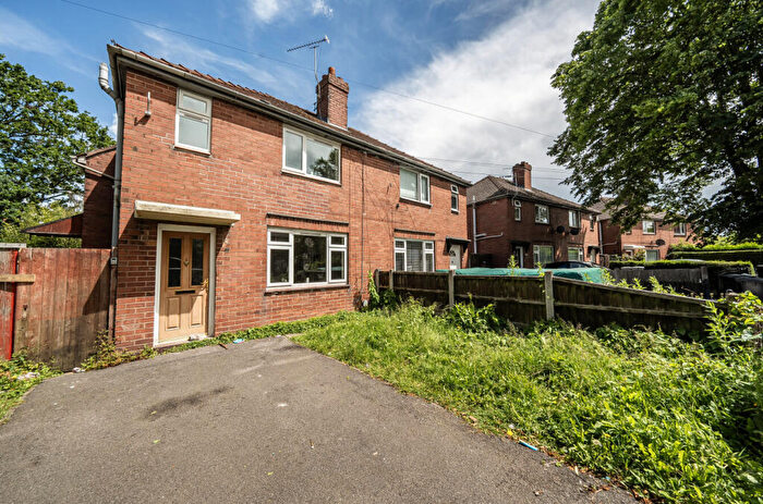 3 Bedroom Semi-Detached House For Sale In Nutfield Avenue, Crewe, Cheshire, CW1