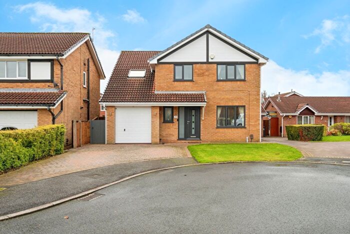5 Bedroom Detached House For Sale In Captain Lees Gardens, Westhoughton, Bolton, Greater Manchester, BL5