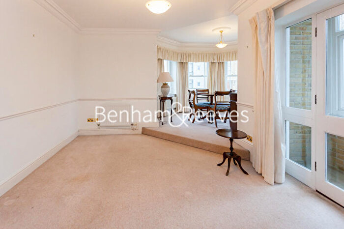 2 Bedroom Apartment To Rent In Clayton House, Trinity Church Road, SW13