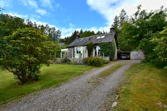 4 Bedroom Detached House For Sale In Tarbet Cottage, Salen, Acharacle, PH36