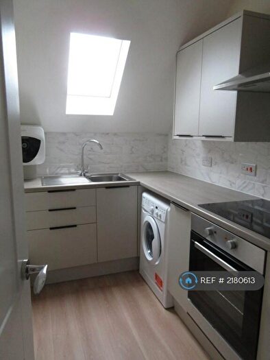 1 Bedroom Flat To Rent In Connaught Road, Derby, DE22