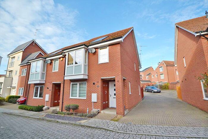 3 Bedroom Semi-Detached House To Rent In Peck Court, Oxley Park, Milton Keynes, Buckinghamshire, MK4