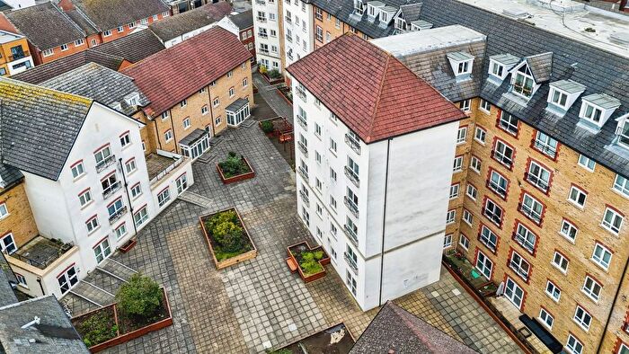 1 Bedroom Flat For Sale In Broad Street, Northampton, NN1