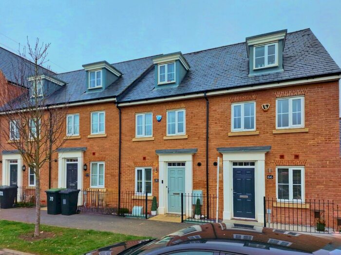 4 Bedroom Terraced House For Sale In Great Linns, Marston Moretaine, Bedfordshire, MK43