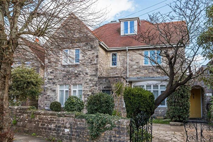 5 Bedroom Maisonette For Sale In Burlington Road, Swanage, BH19