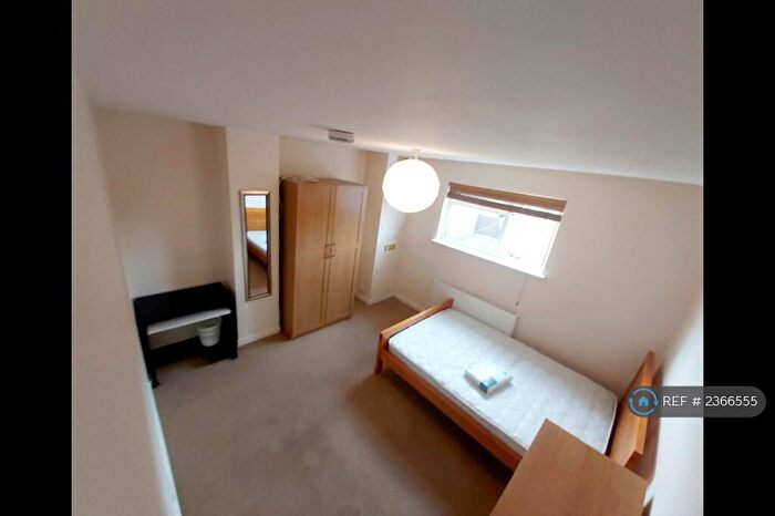 5 Bedroom Terraced House To Rent In College Road, Fishponds, Bristol, BS16