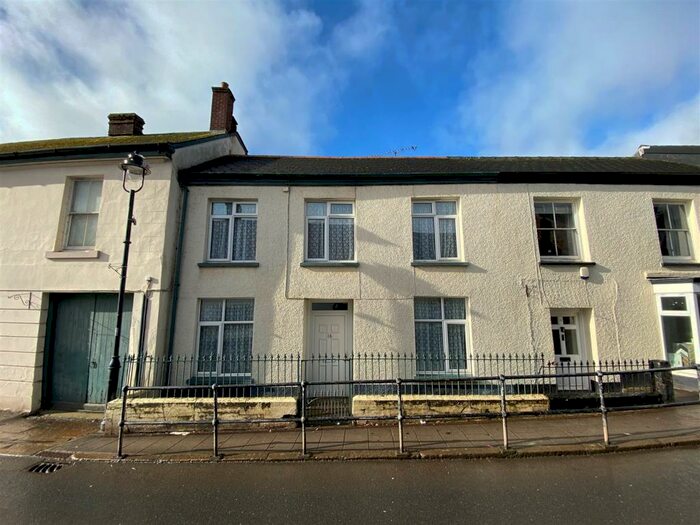 3 Bedroom Terraced House To Rent In Bridge Street, Hatherleigh, Okehampton, EX20