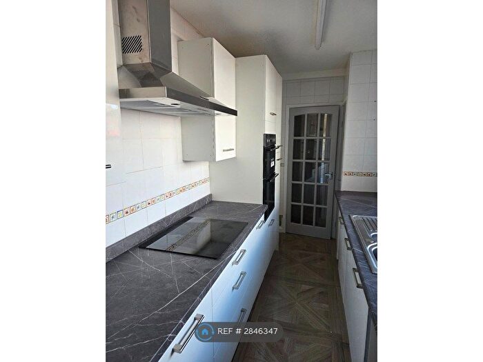 2 Bedroom Terraced House To Rent In Rossington Street, Manchester, M40