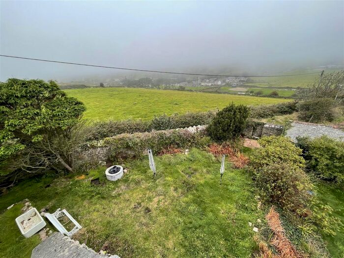 2 Bedroom Flat To Rent In Venton East Square, St. Just, Penzance, TR19