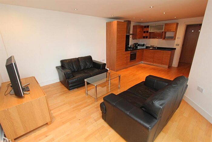 2 Bedroom Flat To Rent In La Salle, Leeds Dock, LS10