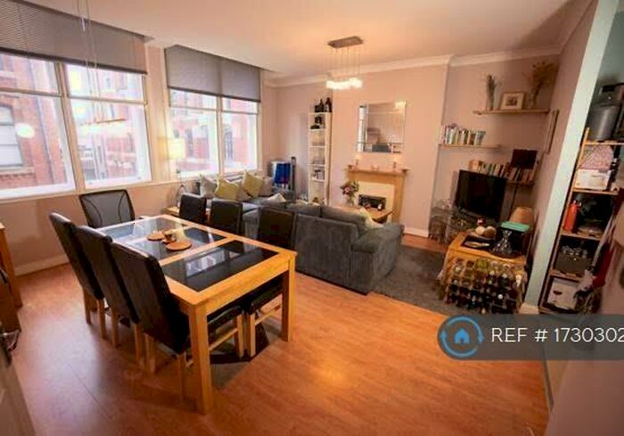 2 Bedroom Flat To Rent In Velvet House, Manchester, M1