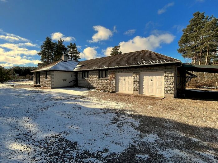 4 Bedroom Detached Bungalow For Sale In Sagaro, South Hazelbank, Tomatin, Inverness., IV13