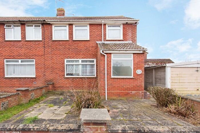 3 Bedroom Semi-Detached House To Rent In Cumberland Avenue, Canterbury, Kent, CT1