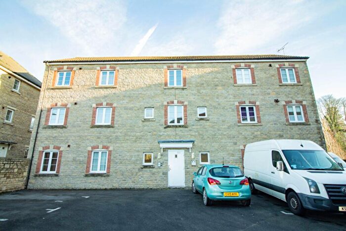 2 Bedroom Apartment For Sale In Ellworthy Court, Frome, BA11