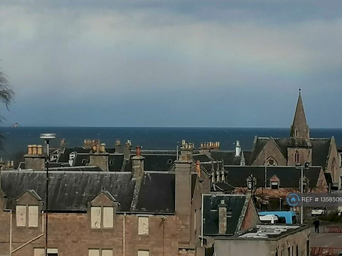 2 Bedroom Flat To Rent In Leopold Street, Nairn, IV12