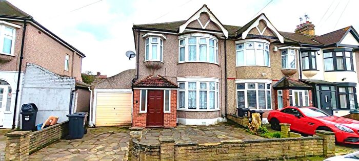 3 Bedroom Semi-Detached House To Rent In Ashburton Avenue, Ilford, Essex, IG3