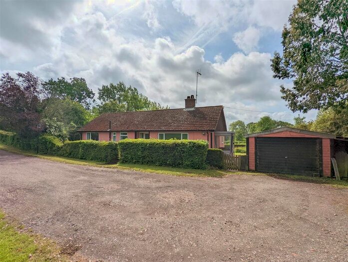 3 Bedroom Detached Bungalow For Sale In Hancocks Lane, Welland, Malvern, WR14