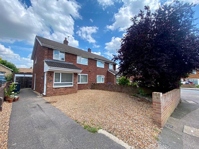 3 Bedroom House To Rent In Mount Pleasant Road, Clapham, MK41