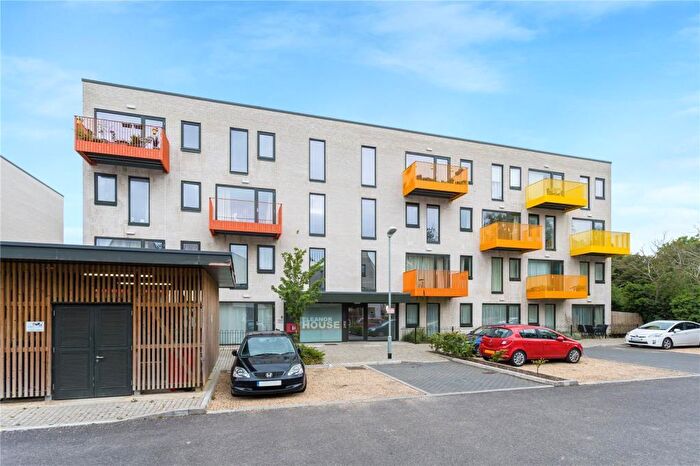 1 Bedroom Apartment To Rent In Dora Carr Close, Headington, OX3