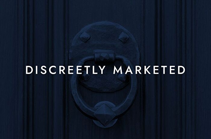 3 Bedroom Maisonette To Rent In Cavendish Gardens, Redhill, RH1