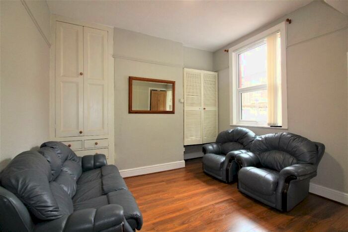 4 Bedroom Terraced House To Rent In Pedder Street, Preston, Lancashire, PR2