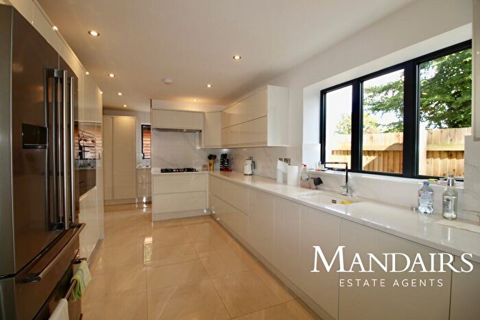 4 Bedroom Detached House For Sale In Rectory Lane, Glinton, Peterborough, PE6