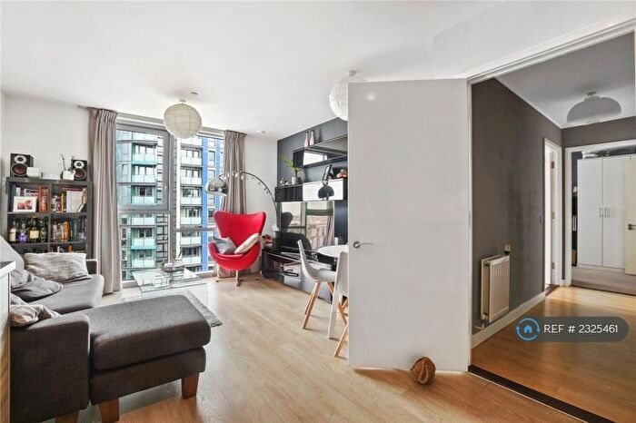 2 Bedroom Flat To Rent In Rick Roberts Way, London, E15