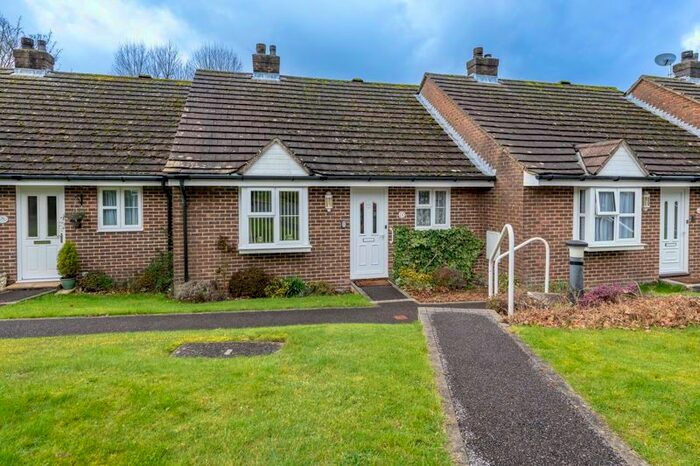 2 Bedroom Bungalow For Sale In Nevill Close, Beacon Road, Crowborough, TN6