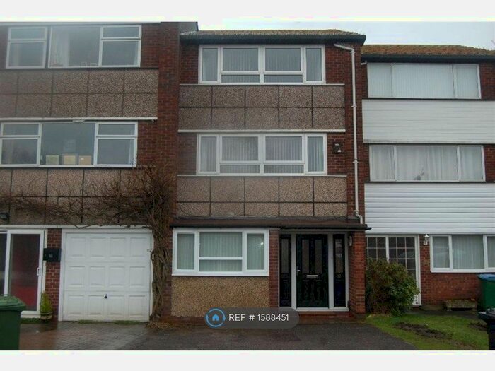 4 Bedroom Terraced House To Rent In Chapel Close, Watford, WD25