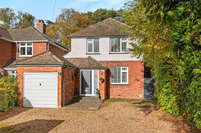 4 Bedroom Detached House For Sale In Wellington Road, Sandhurst, Berkshire, GU47