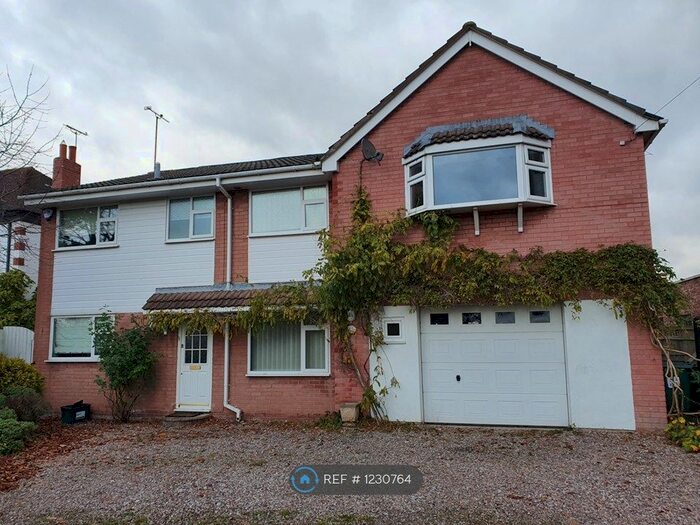 5 Bedroom Detached House To Rent In Hermitage Road, Saughall, Chester CH1