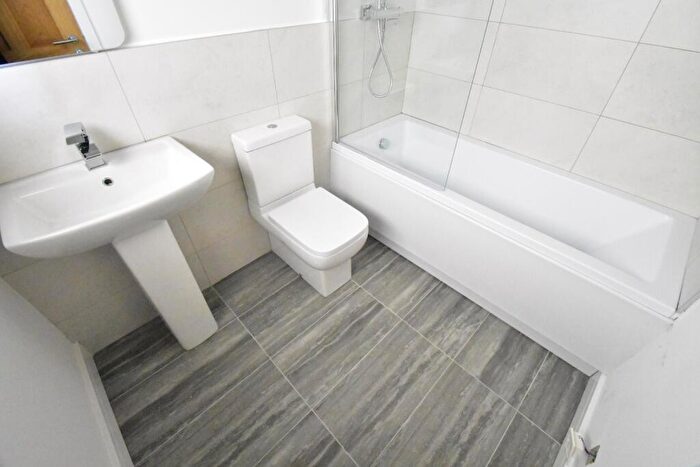 2 Bedroom Semi-Detached House For Sale In Blockers Court, Kingham Way, Luton, Bedfordshire, LU2