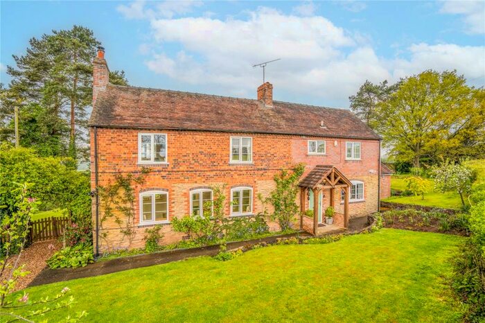 5 Bedroom Detached House For Sale In Hillcrest, Green Lane, Stottesdon, Kidderminster, Shropshire, DY14