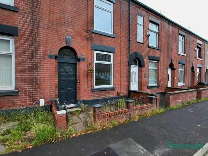 2 Bedroom Terraced House To Rent In Fields New Road, Chadderton, Oldham, OL9