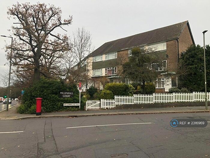 2 Bedroom Flat To Rent In Great North Road, New Barnet, Barnet, EN5