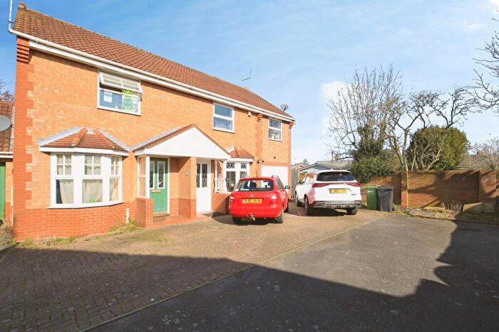 3 Bedroom Semi Detached House For Sale In Fairchild Way, Peterborough, PE1