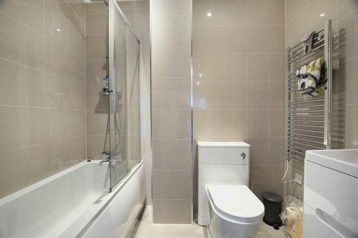 1 Bedroom Terraced House To Rent In Flat 2 Mitcham Road, Tooting SW17