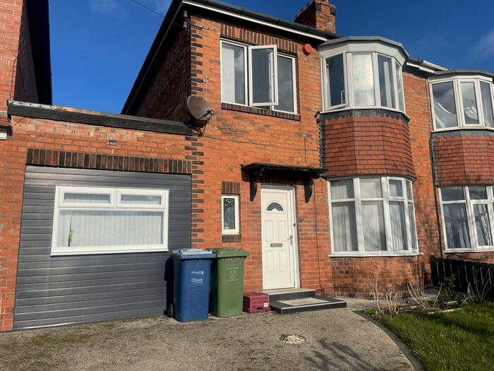 4 Bedroom Property To Rent In Coast Road, High Heaton, Newcastle Upon Tyne, NE7
