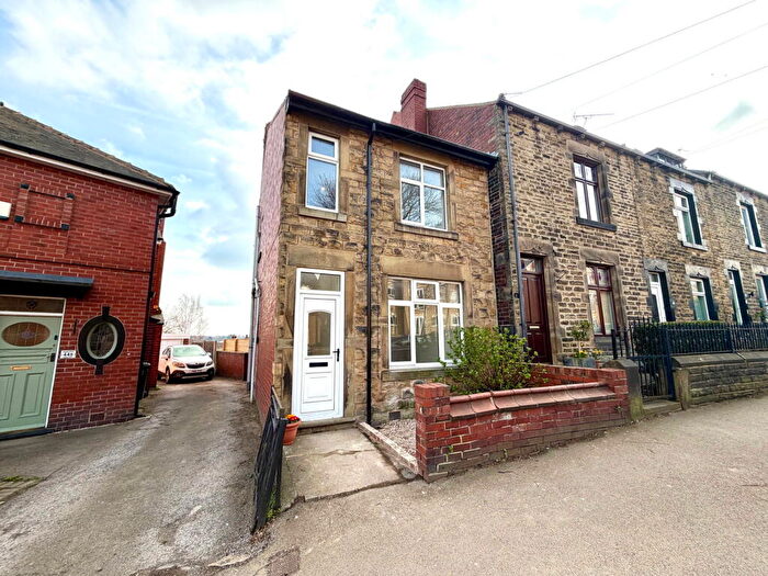 3 Bedroom End Of Terrace House For Sale In Gawber Road, Barnsley, S75