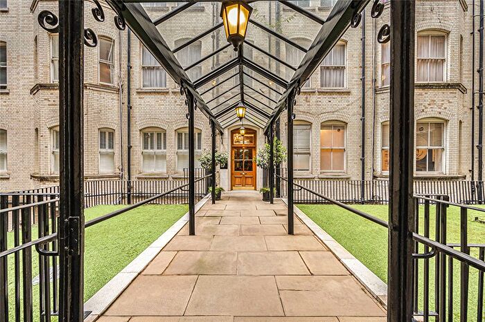 2 Bedroom Flat For Sale In Bedford Court Mansions, Bedford Avenue, Bloomsbury, London, WC1B