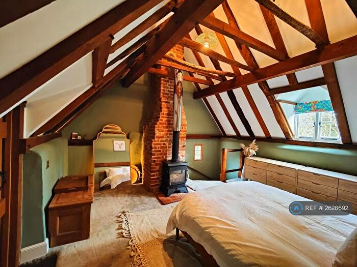 2 Bedroom Semi Detached House To Rent In The Snuggery, Hoath, CT3