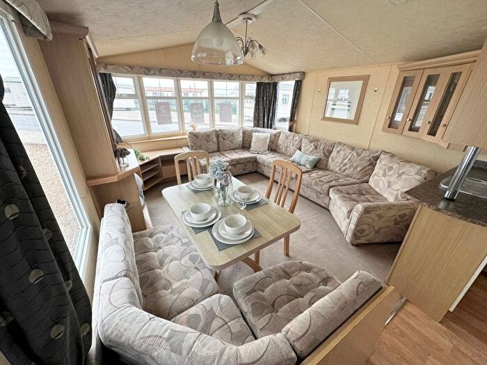 2 Bedroom Park Home For Sale In Beach Road, St. Osyth, Clacton-On-Sea, CO16