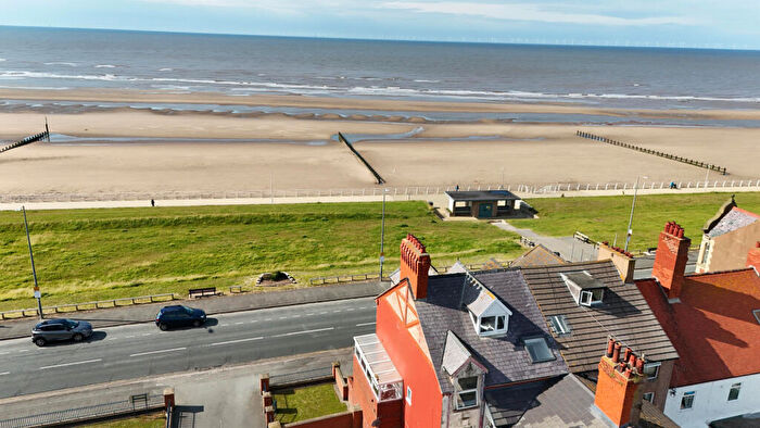 2 Bedroom Apartment For Sale In Marine Drive, Rhyl, LL18