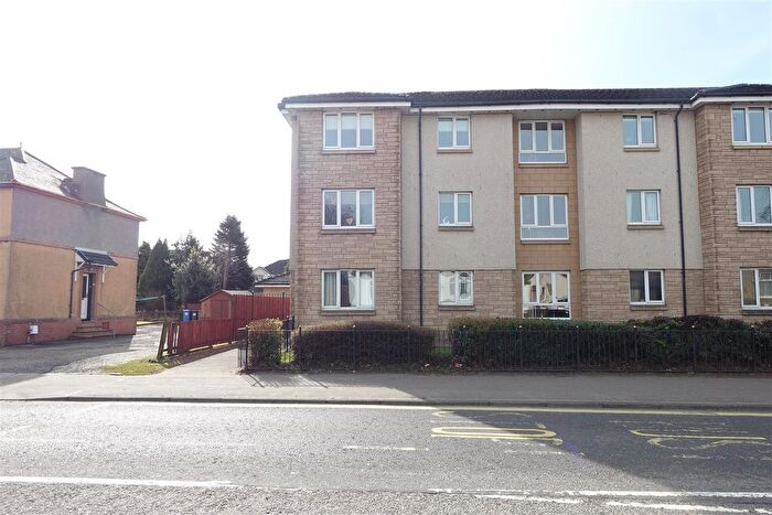 2 Bedroom Flat For Sale In Bridgend Gardens, Bathgate, EH48