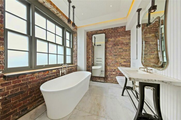 2 Bedroom Flat To Rent In Belmont Street, Chalk Farm, NW1