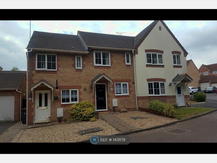 2 Bedroom Terraced House To Rent In Shelley Close, Yeovil, BA21