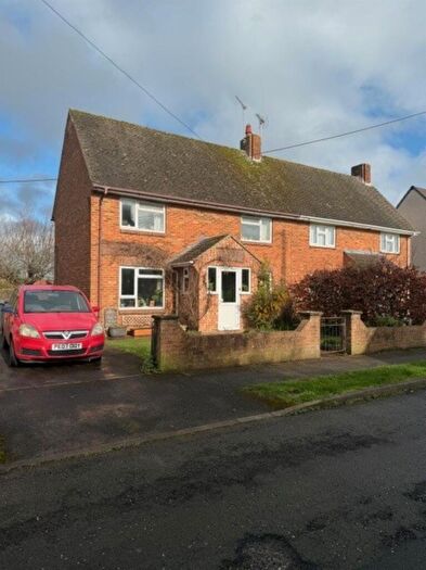 3 Bedroom Semi Detached House For Sale In James Road, Amesbury, Salisbury, SP4