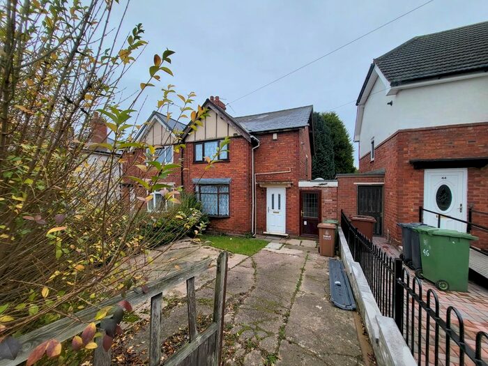 3 Bedroom Semi-Detached House To Rent In Goldsmith Road, Walsall, WS3