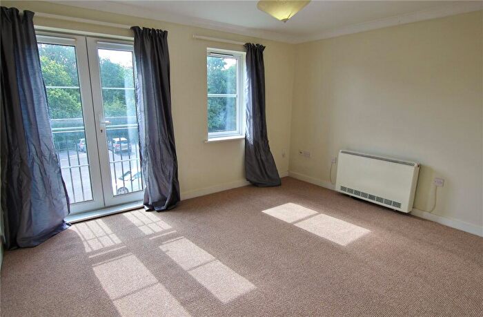 2 Bedroom Apartment To Rent In Wenallt Mansions, Heol Llinos, Thornhill, Cardiff, CF14
