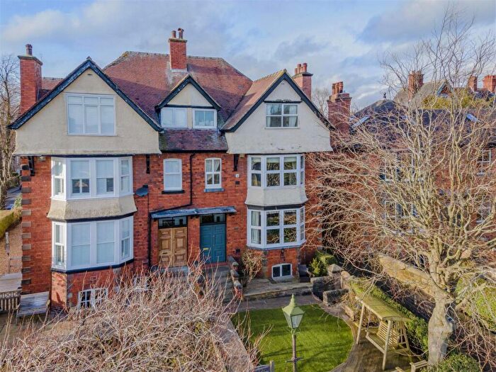 6 Bedroom Semi Detached House For Sale In Spencer Avenue, Leek, Staffordshire, ST13